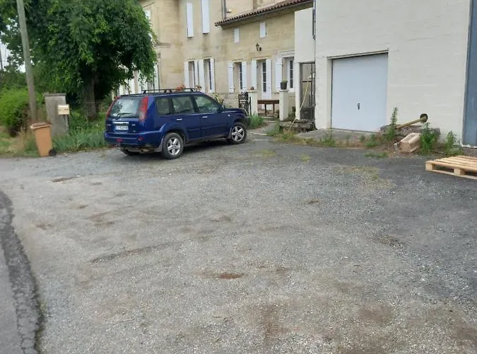 فيلة Chateau Colette